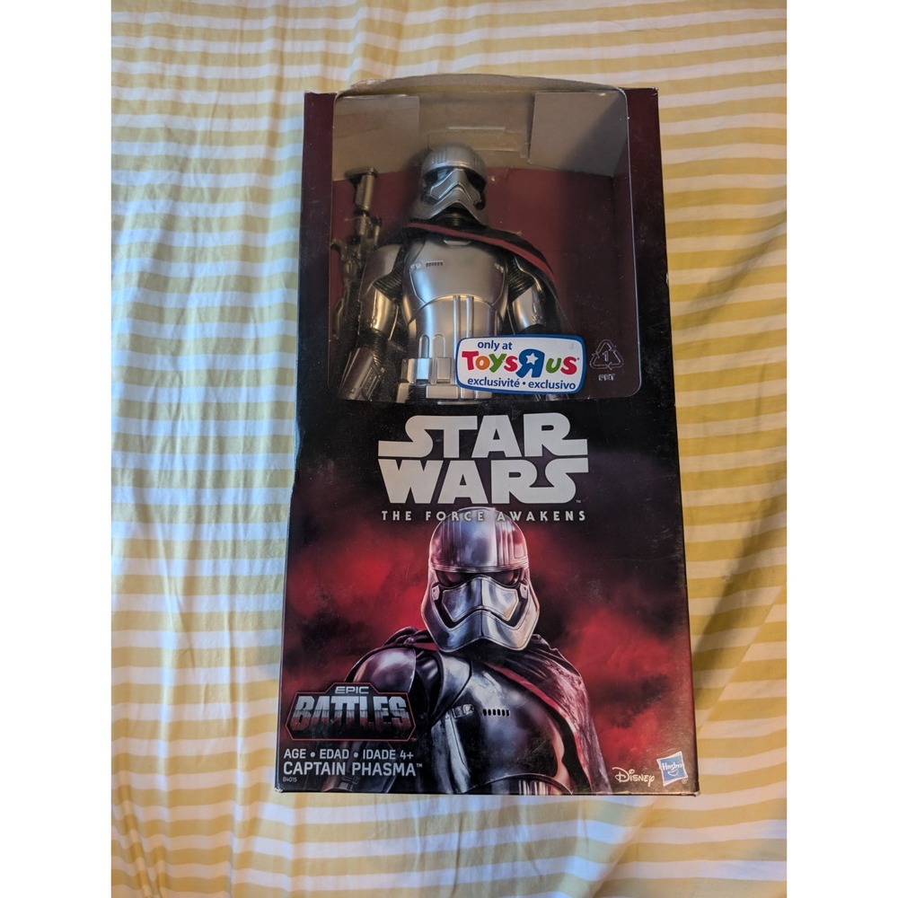 Star Wars TFA Toys R Us Exclusive Epic Battles Captain Phasma Hasbro 12in Figure